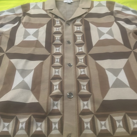 Awesome Aztec Reiss design Cuban shirts, size large button-down - Picture 5 of 5